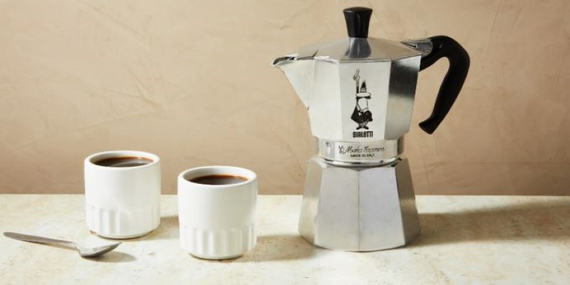 Moka Pot Guide: The Italian Secret To Strong Espresso (Under $30)