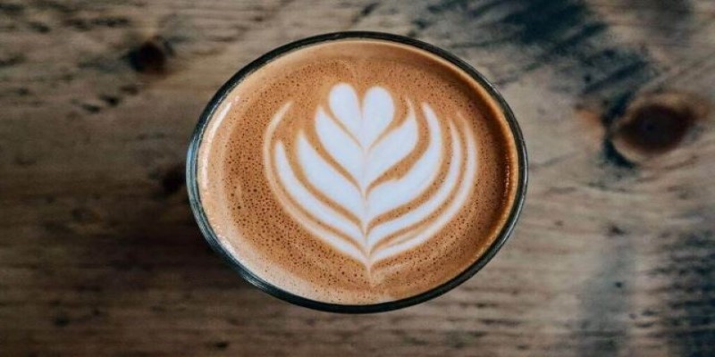 Your Favorite Coffee Shop's Oat Milk Latte: The Simple Recipe Revealed