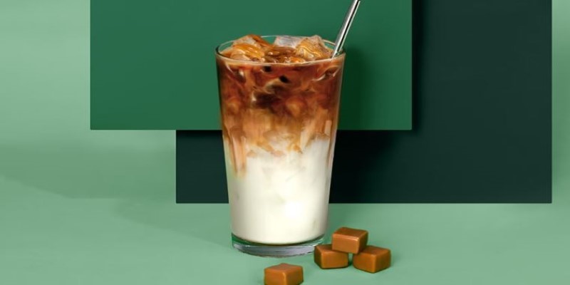 Iced Caramel Macchiato: Recreate The Starbucks Taste For Under $1
