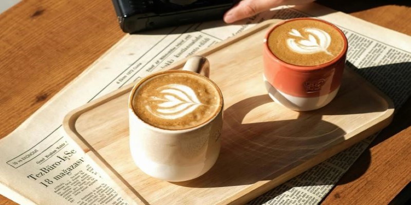 Flat White Vs. Latte: The Crucial Difference That Changes Your Order