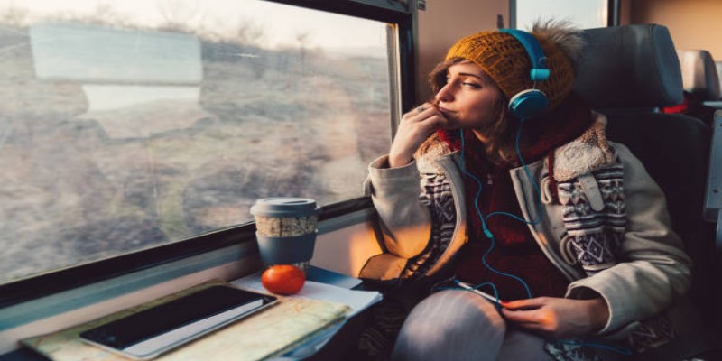 Best Travel Coffee Mugs That Actually Keep Up With Your Busy Mornings