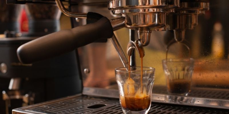 Stop Wasting Beans: The Barista Guide to Dialing in Espresso Fast